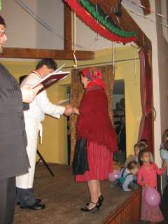 2006-01-14 - 21-05-37 Répafőző verseny-Miklósfa 108.jpg 2006-01-14 - 21-05-37 Répafőző verseny-Miklósfa 108.jpg