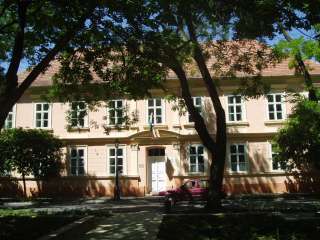 Gyula, Petőfi tér 05. 1.kép.jpg Gyula, Petőfi tér 05. 1.kép.jpg