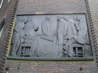 Szeged, Rerrich tér: Dóm tér építési emléktábla.jpg Szeged, Rerrich tér: Dóm tér építési emléktábla.jpg